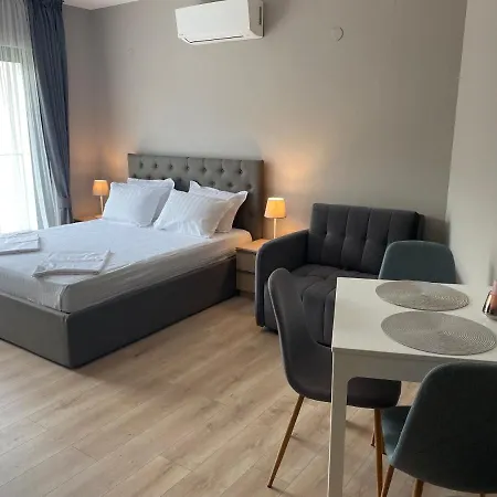 Open Sea Panorama Apartment