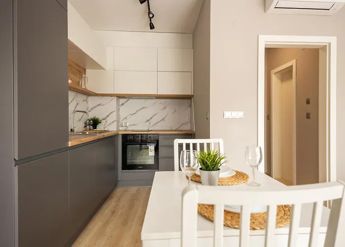 Open Sea Panorama アパート オブゾー